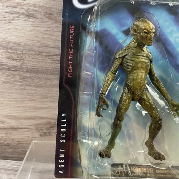 The X-Files Agent Scully & Alien Series 1 Mcfarlane Toys Vintage 1998 - Picture 6 of 8